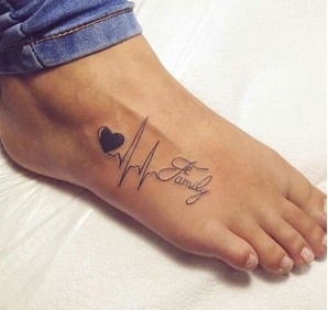 idea for woman name tattoo on foot
